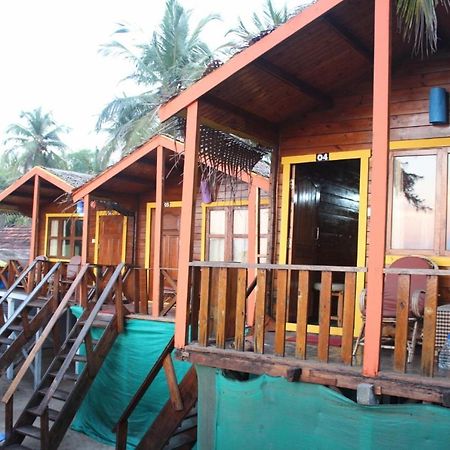 Agonda Beach Bumps Bagian luar foto