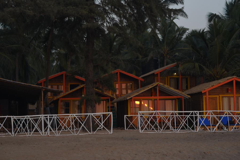 Agonda Beach Bumps Bagian luar foto